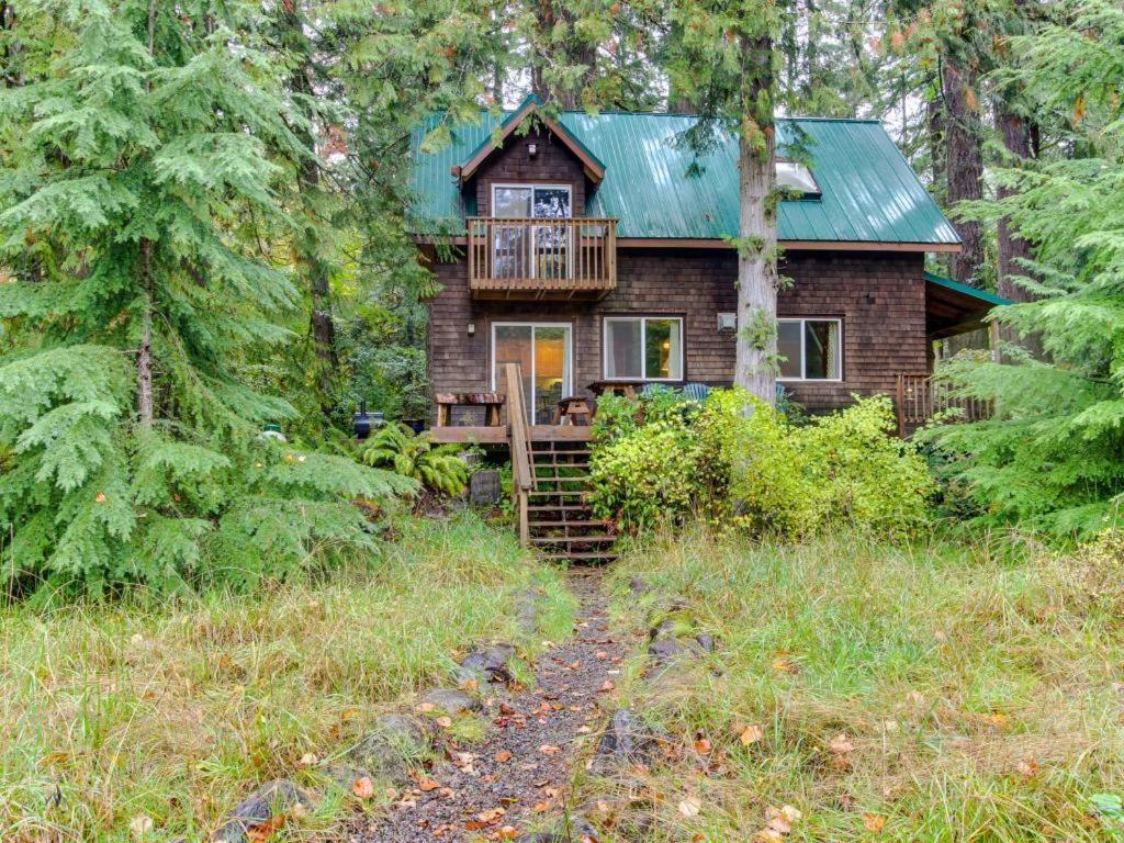 Roaring River Retreat Welches エクステリア 写真