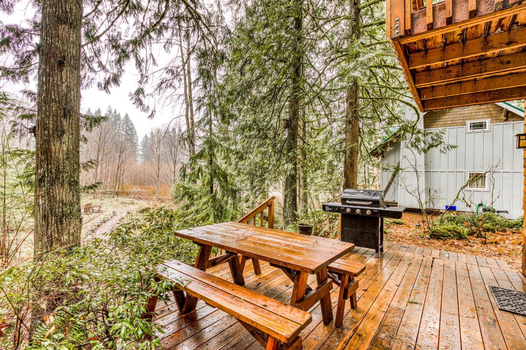 Roaring River Retreat Welches 部屋 写真