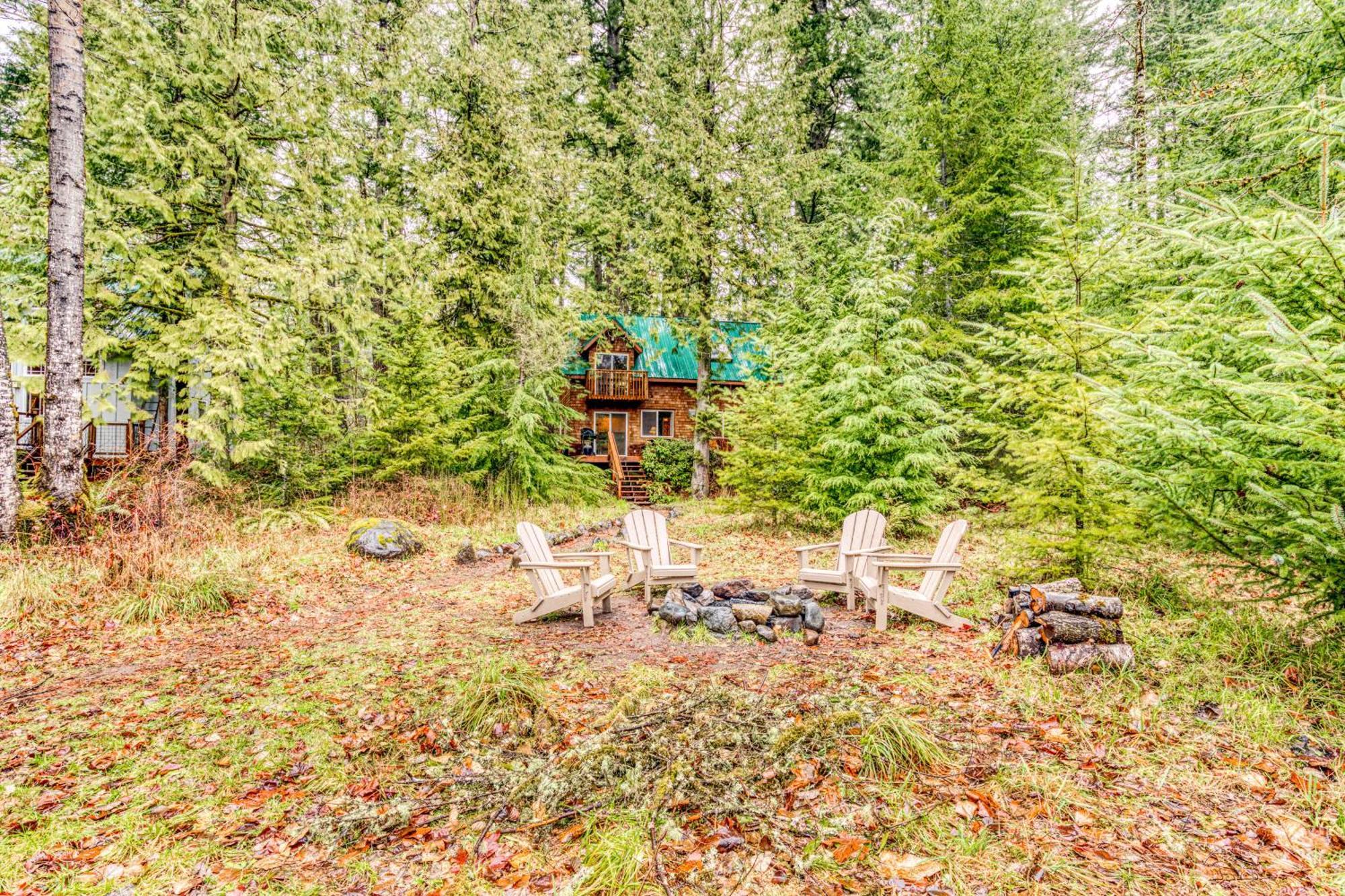 Roaring River Retreat Welches 部屋 写真
