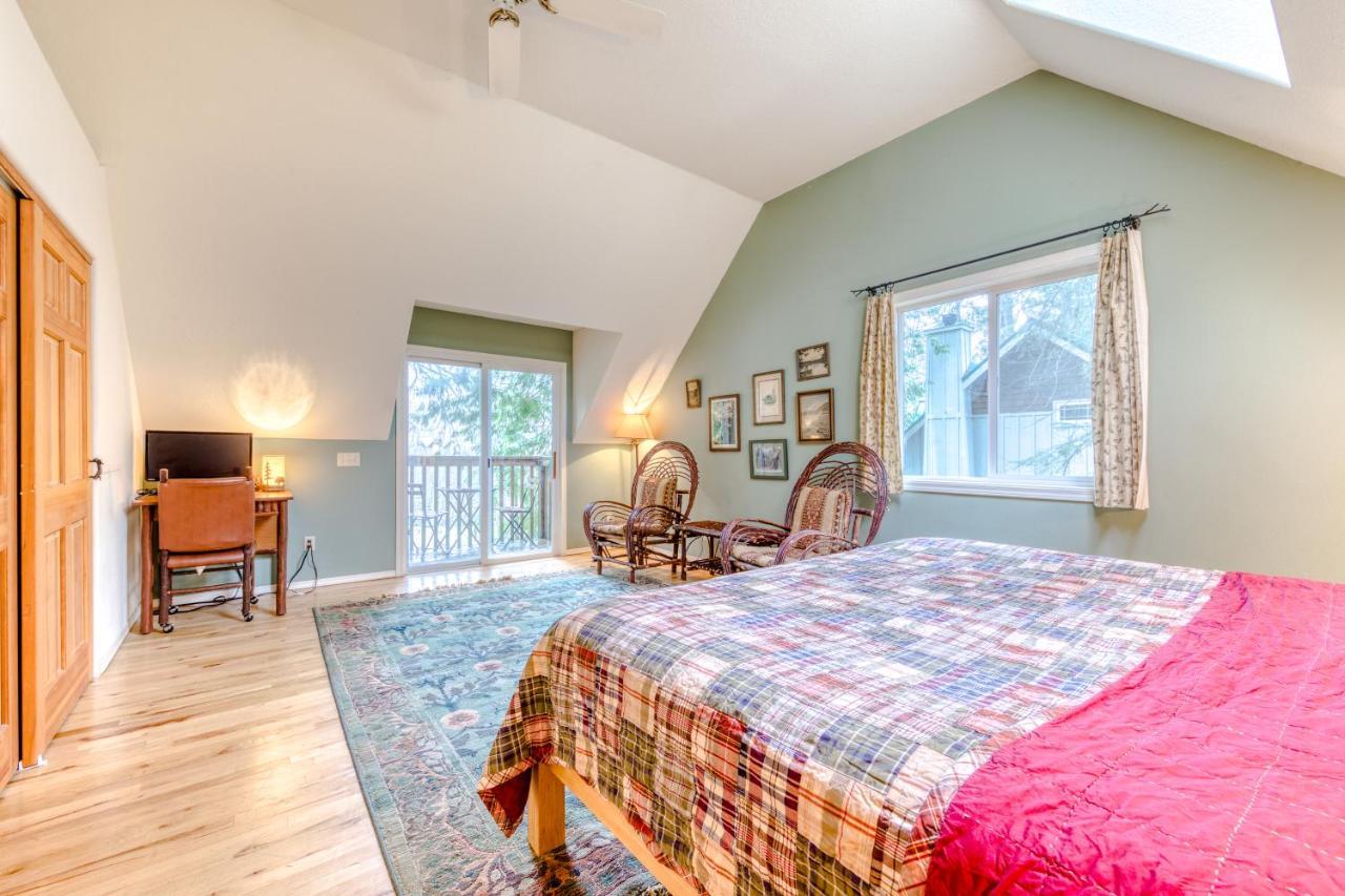 Roaring River Retreat Welches エクステリア 写真